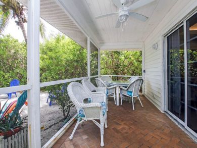 Delightful Captiva Vacation Beach Cottage Sleeps Six Guests